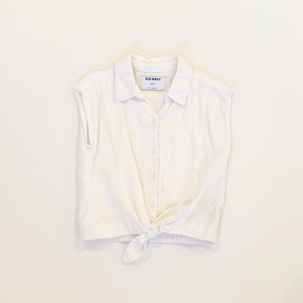 Old Navy Girl’s Front Tie Button Up Top